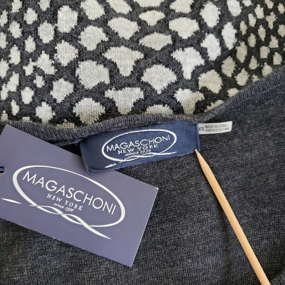 NWT Magaschoni Dress XS Sweater Slip-on Short Wool Crew Neck Short Sleeve Office - Picture 12 of 14